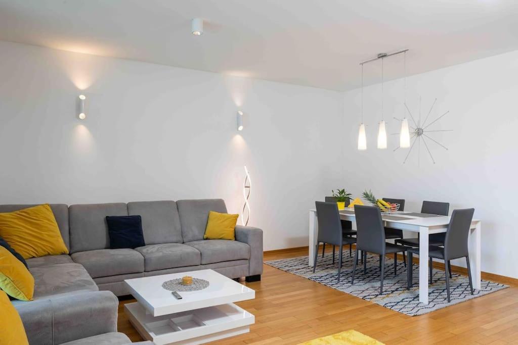 Gypanon Appartement Dubrovnik Buitenkant foto